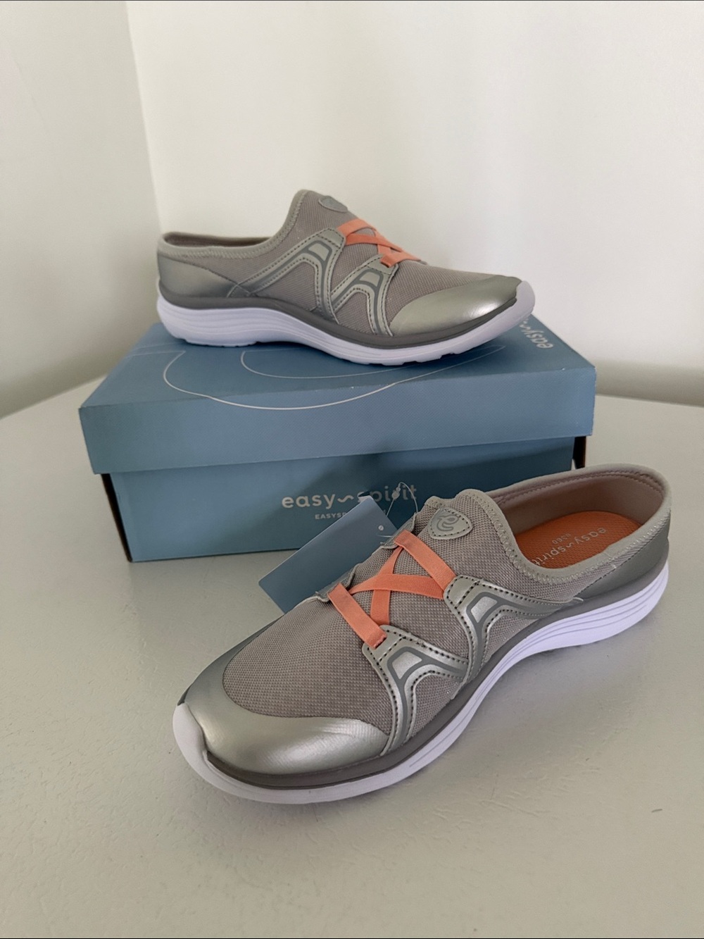 Easy Spirit Gray Slip-On Mules with Coral Accents Giddie-2 8M sneakers shoes